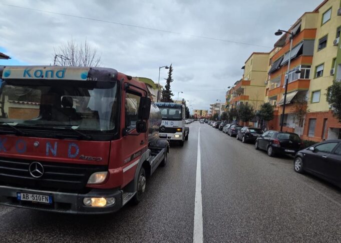 Fier, situata e mungesës së ujit, UKF vendos bote në shërbim të qytetarëve