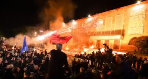 Emrat/ Kush janë 18 protestuesit e opozitës që u arrestuan nga Policia! Procedohen 3 deputetët e PD-së