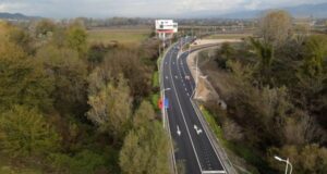 Nga sot bllokohet rruga Tiranë–Rinas, oraret dhe rrugët alternative
