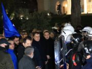 Flamur Noka: Vetëm në Iran të rrahin me shkop gome siç na rrahu ne policia e Prodës me urdhër të Ramës