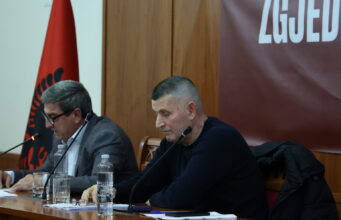 Ilias Haxhiraj rizgjidhet kryetar i Shoqatës Rajonale të Futbollit Fier