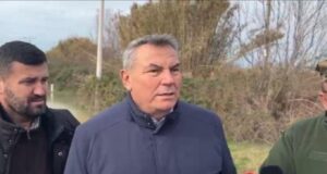 Dron termik për të lokalizuar 2 barinjtë e mbetur në tokat e përmbytura në Hasturkas në Fier