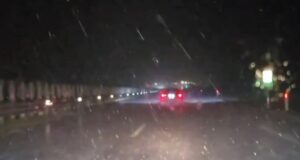 Stuhi e fuqishme shiu, rrebesh në aksin Vlorë-Fier