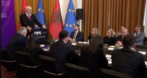 Ndryshime të rëndësishme në qeveri, Koçiu zv/kryeministre