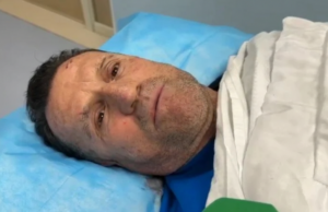 Avokati Kujtim Cakrani flet pas dhunës: “Më provokuan dhe më goditën pas koke me mjet prerës”