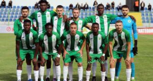 Apolonia ndalet nga penalltia në fund, barazon 2-2 me Pogradecin, Umejiego rikthehet me një dygolësh