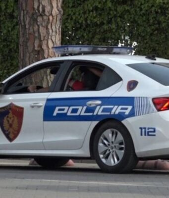 E rëndë në Tiranë/ Një vajzë gjendet e plagosur pranë Fakultetit Ekonomik