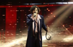 Ermal Meta rikthehet në Sanremo, me një ninullë të dhimbshme për fëmijët e luftës në Gaza