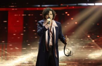 Ermal Meta rikthehet në Sanremo, me një ninullë të dhimbshme për fëmijët e luftës në Gaza