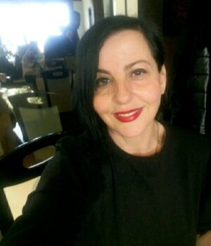 Një grua në krye të PD Fier? Enkelejda Veliu, “Jam falenderuese ndaj propozimit të bërë”