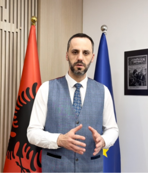 Miratohet amnistia penale, Lamallari: 447 persona lirohen menjëherë nga burgu, ulje dënimi për 853 të dënuar