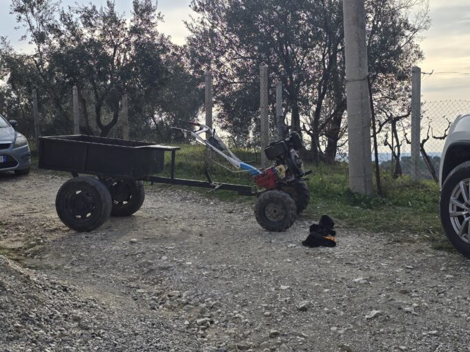 Po punonte tokën me frezë, humb jetën 36-vjeçari në Fier