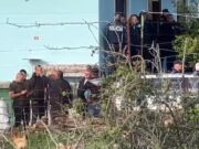 “Pse u hedh pleh patateve?”- Detaje nga vrasja e dyfishtë në Roskovec, zbardhet dëshmia e djalit të viktimave