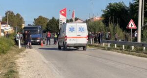 Aksident i rëndë në Fier, humb jetën një person me biçikletë