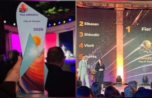 Bashkia Fier triumfon në “AWARD TEA”, Fieri shpallet “Qyteti i Teatrit”
