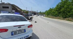 Aksident në Fier, mbetet i plagosur drejtuesi i motorit