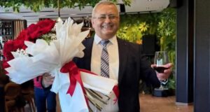 Një jetë në shërbim të pacientëve, del në pension mjeku i njohur fierak Lulzim Banushaj