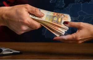 Shqiptarët “mjeshtër” të ryshfetit, renditen të dytët në Europë, në raport me popullsinë