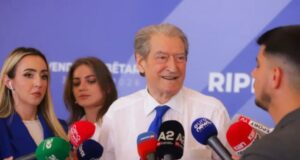 ‘Zvërneci’/ Berisha: Dënoj me forcë dhunën ndaj protestuesve, PD është parti që mbështet fuqishëm investimet e huaja