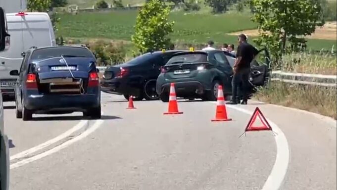 Aksidenti i pesëfishtë në autostradën Levan-Tepelenë, 3 të lënduar