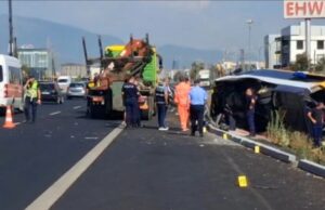 Aksidenti në autostradën Tiranë – Durrës/ REAGON Ministria e Shëndetësisë: 12 të lënduar në gjendje të rëndë mes tyre edhe fëmijë