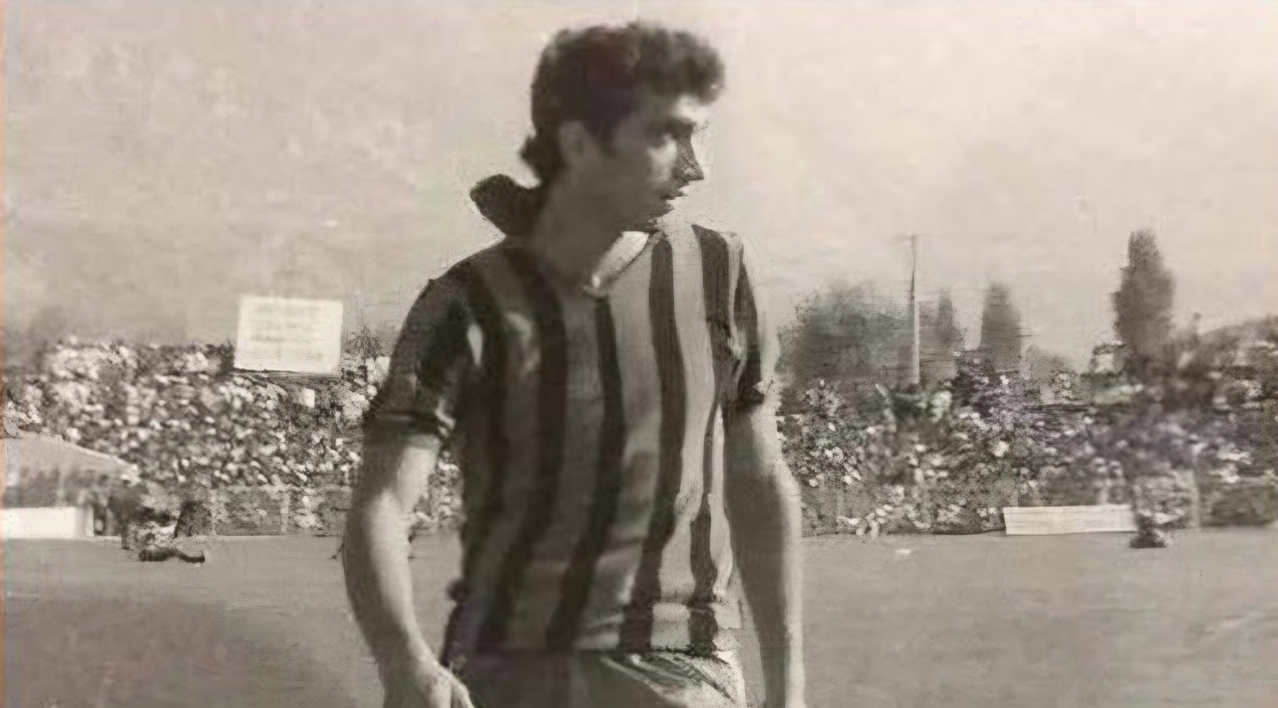 Futbolli shqiptar në zi/ Gjendet në banesë i pajetë ish-futbollisti i Flamurtarit, Agim Bubeqi