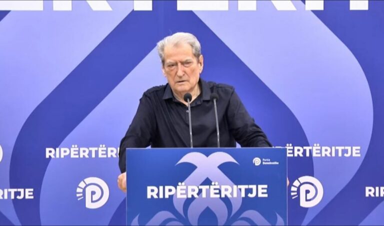 “Narkoshteti po shkërmoqet”- Berisha nxjerr sondazhet e PS: Rënie katastrofike, Partia e krimit po rrokulliset në shifrat 29%