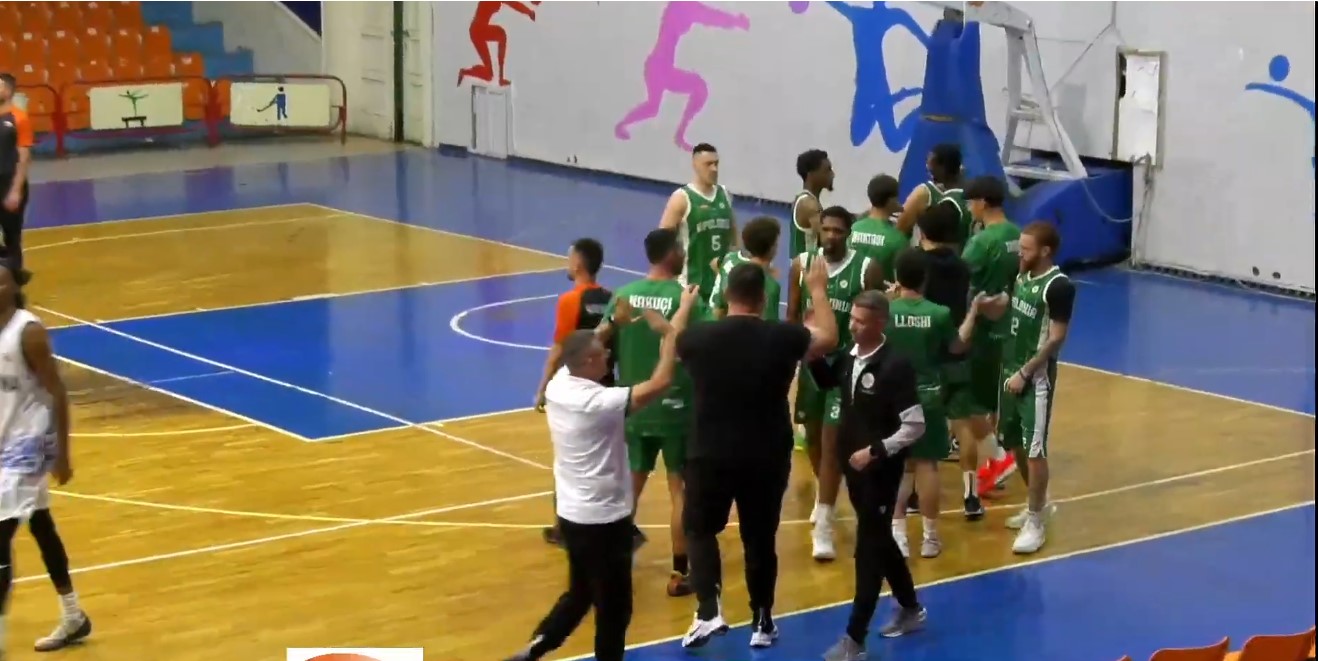 Basketboll/ Apolonia në finalen e Kupës së Federatës, mposht Tiranën në sekondat e fundit