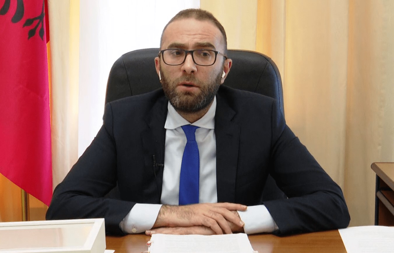 “Pse hesht për Ballukun?”/ Reagimi i PD: Rama të japë përgjigje për akuzat ndaj ish-zv.kryeministres dhe për emërimin e Vlora Hysenit